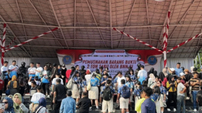 Menko Polhukam Pimpin Pemusnahan 2 Ton Sabu di Batam, Warga Nyatakan Perang terhadap Narkoba