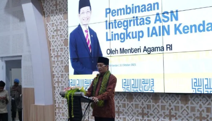 Menag RI Nasaruddin Umar saat bekrunjung di IAIN Kendari